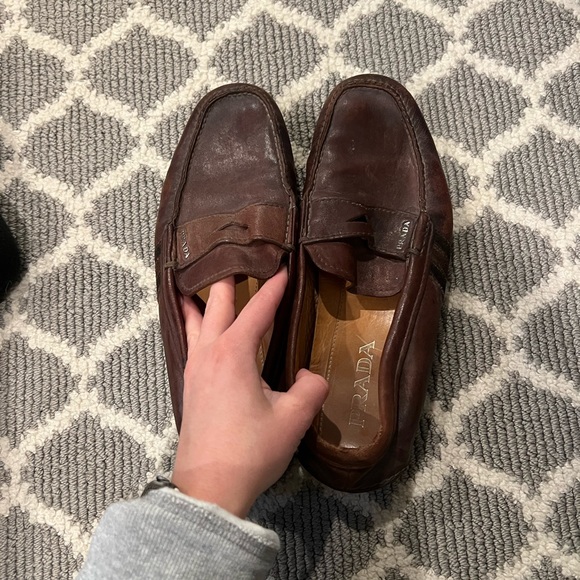 MENS PRADA LOAFERS SIZE 8 - Picture 3 of 4